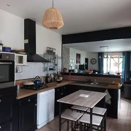 בית נופש Maison Avec Piscine Proche Des Thermes *